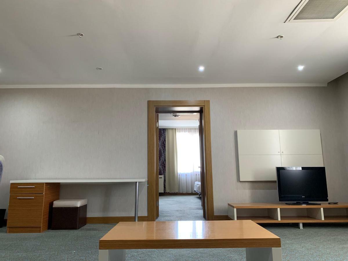 Grand Nur Plaza Hotel อัคเทา ภายนอก รูปภาพ