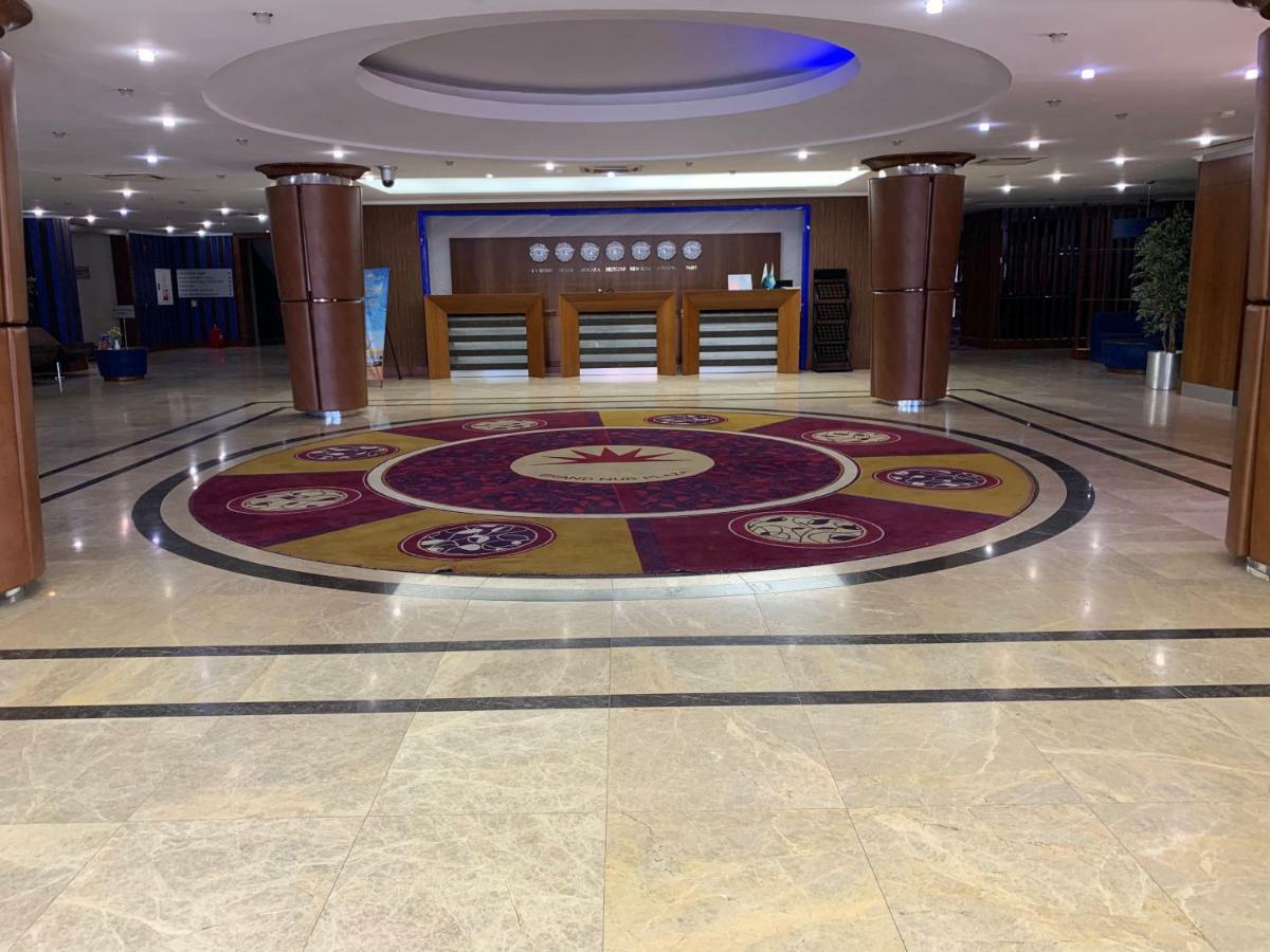 Grand Nur Plaza Hotel อัคเทา ภายนอก รูปภาพ